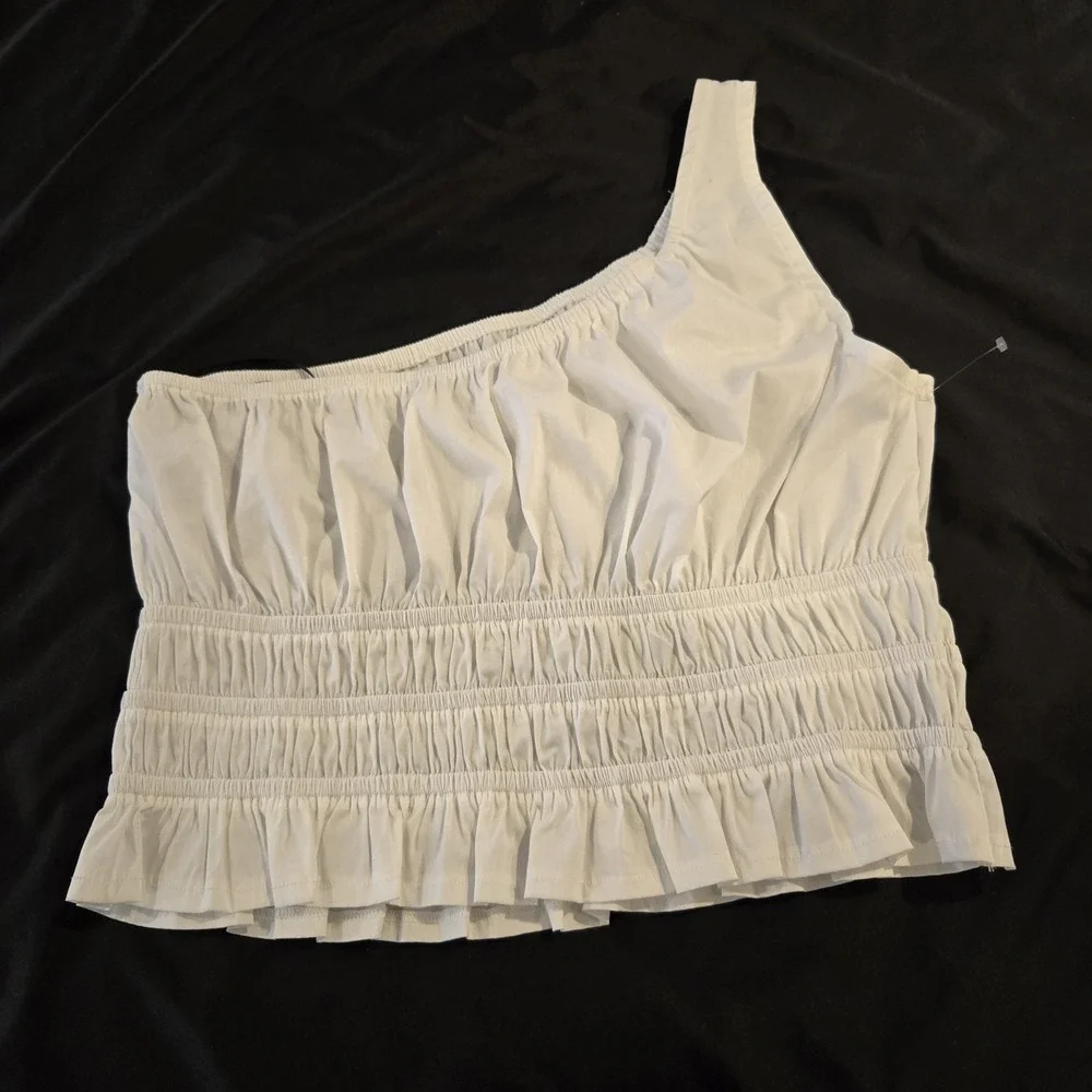 NWOT Forever 21 Off One Shoulder‎ White Bandeau Halter Top No Size Tag Fits LG